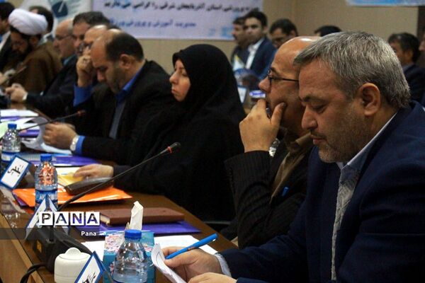 گردهمایی معاونان پرورشی و تربیت‌بدنی آموزش و پرورش آذربایجان‌شرقی در ورزقان