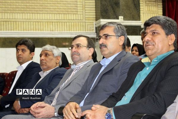 همایش تقدیر از برگزیدگان و فعالان چهارمین جشنواره نوجوان خوارزمی استان بوشهر -1