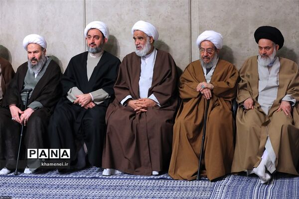 دیدار مردم قم با رهبر انقلاب اسلامی