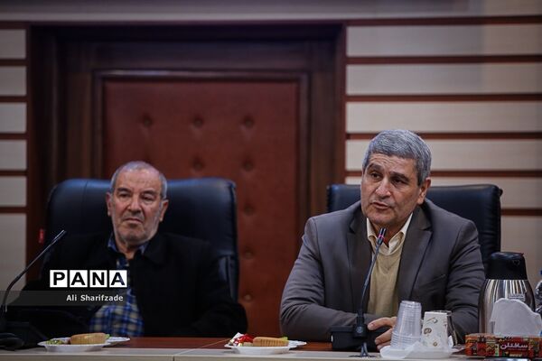 نشست بازخوانی دستاوردهای چهل ساله انقلاب شکوهمند اسلامی در حوزه تربیت بدنی و سلامت وزارت آموزش و پرورش