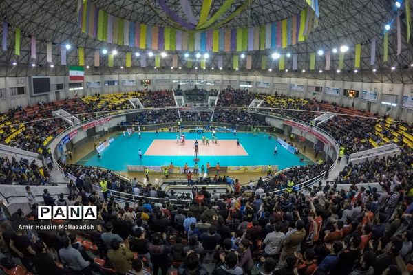 دیدار تیم‌های والیبال شهرداری ارومیه و کاله آمل