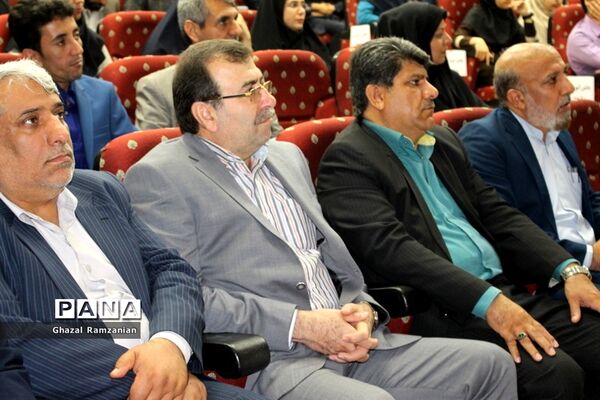 همایش تقدیر از برگزیدگان و فعالان چهارمین جشنواره نوجوان خوارزمی استان بوشهر-2