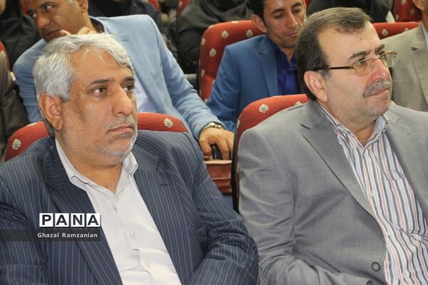همایش تقدیر از برگزیدگان و فعالان چهارمین جشنواره نوجوان خوارزمی استان بوشهر-2
