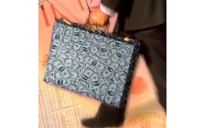 عضو کمیسیون اقتصادی مجلس : ورود قوه قضاییه برای برخورد با ابربدهکاران بانکی ضروری است