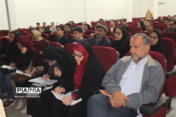 کارگاه آموزش شهروند خبرنگار در بوشهر