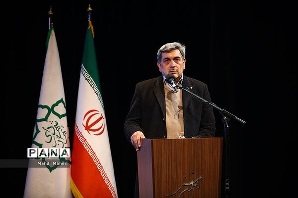 جشن پایش سلامت 17000 کارگر خدمات شهری و آغاز چکاپ سلامت کارمندان شهرداری