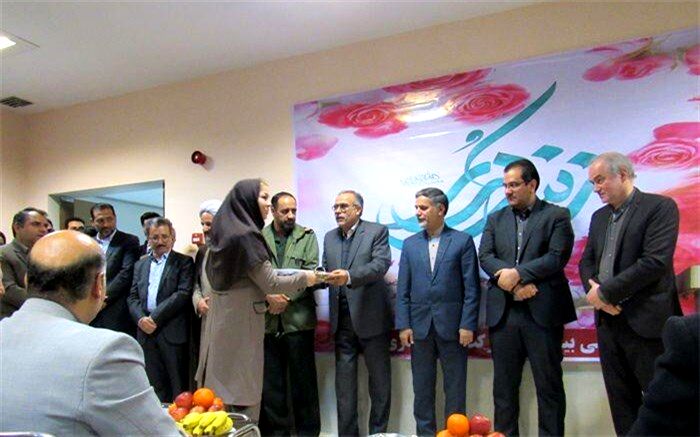 برگزاری مراسم تجلیل از پرستاران بیمارستان برکت شهید ستاری قرچک