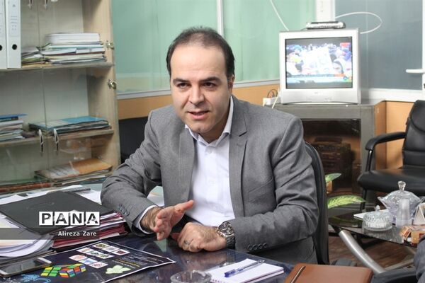نشست مشترک کارکنان حوزه روابط عمومی آموزش و پرورش استان بوشهر با سازمان دانش‌آموزی