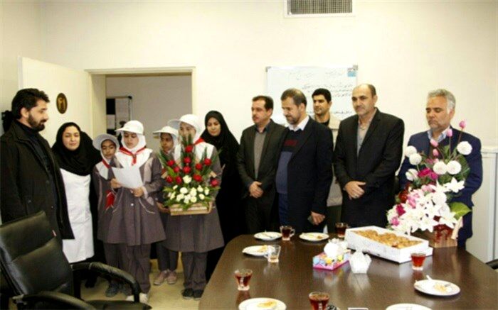دیدار مسئولان خوسف با پرسنل شبکه بهداشت و درمان خوسف