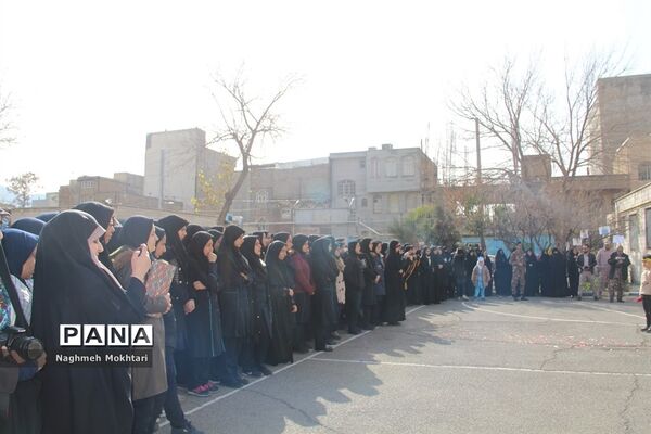 تشییع پیکر مطهر شهید گمنام در مدارس شهرری