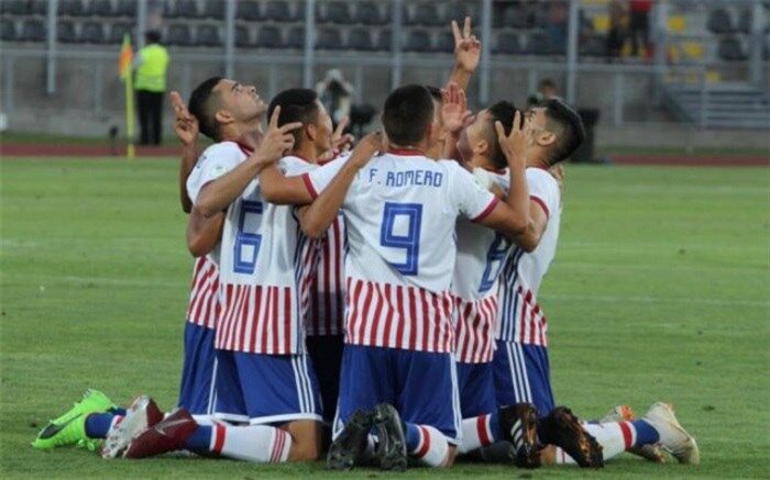 فوتبال قهرمانی جوانان آمریکای جنوبی؛ پاراگوئه با برد اول بالانشین شد