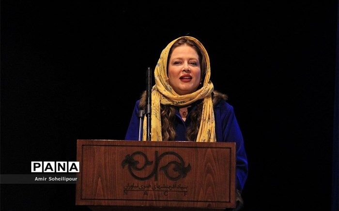 تصویری که بهاره رهنما از جای پای دزد خانه‌اش منتشر کرد + عکس