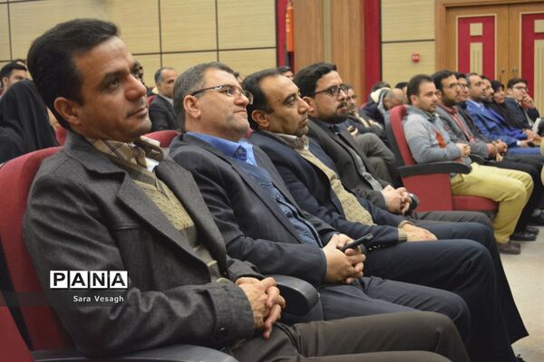 آیین تجلیل از برگزیدگان استانی پرسش مهر هجدهم شهرستان‌های تهران دراردوگاه شهید منتظری شهریار