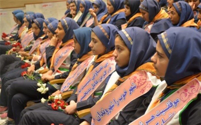 رئیس آموزش و پرورش پیربکران:وظایف خود را در قبال حقوق شهروندی بدانیم
