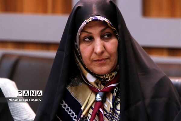 جلسه مدیران سازمان دانش آموزی مناطق آموزش و پرورش شهر تهران