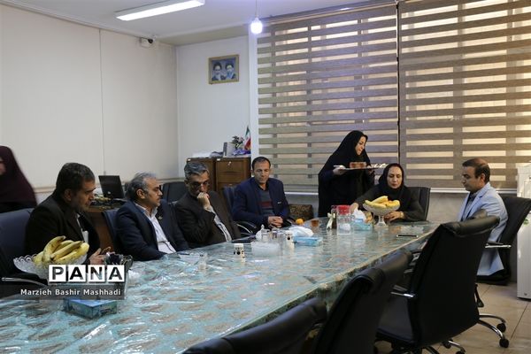 بازدید مسئولان استان فارس از روند برگزاری چهارمین دوره المپیاد استانی بازی‌های فکری سرگرمی در شیراز