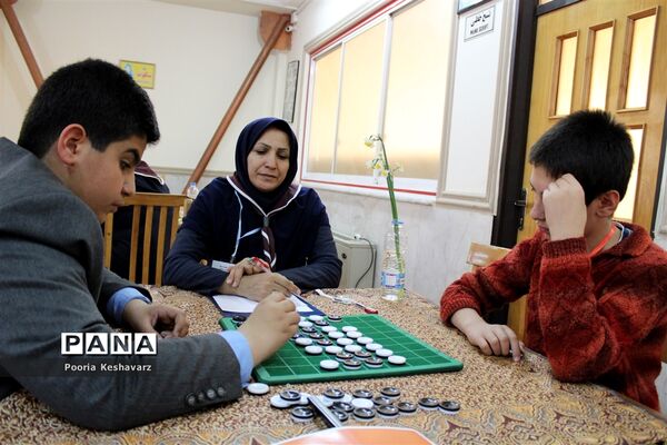 رقابت بیش از ۴۵۰ دانش آموز پسر مقطع متوسطه در شیراز