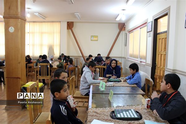 دومین روز مسابقات بازی های فکری در شیراز