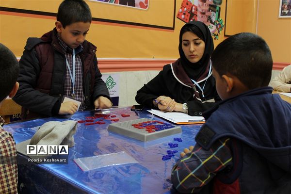 دومین روز مسابقات بازی های فکری در شیراز