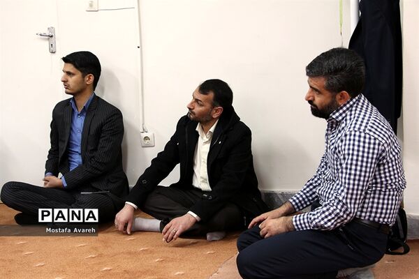 بازدید دانش‌آموزان پسرتشکیلات پیشتازان از سازمان بیمه تامین اجتماعی بیرجند