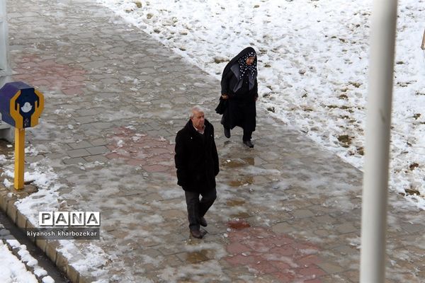 یک روز برفی در پارک گللر باغی ارومیه