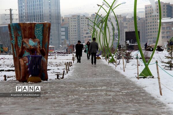 یک روز برفی در پارک گللر باغی ارومیه
