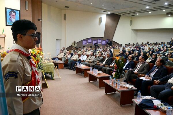 گردهمایی مربیان پیشتاز سازمان دانش‌آموزی خوزستان بمناسبت چلمین سالگردپیروزی انقلاب اسلامی اهواز-2