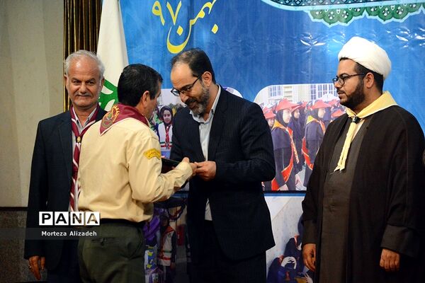 گردهمایی مربیان پیشتاز سازمان دانش‌آموزی خوزستان بمناسبت چلمین سالگردپیروزی انقلاب اسلامی اهواز-1