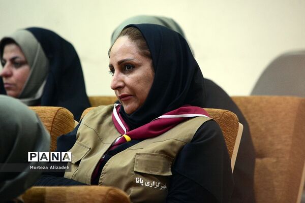 گردهمایی مربیان پیشتاز سازمان دانش‌آموزی خوزستان بمناسبت چلمین سالگردپیروزی انقلاب اسلامی اهواز-1