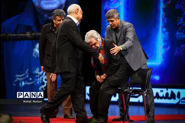 افتتاحیه سی و هفتمین جشنواره فیلم فجر