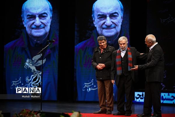 افتتاحیه سی و هفتمین جشنواره فیلم فجر