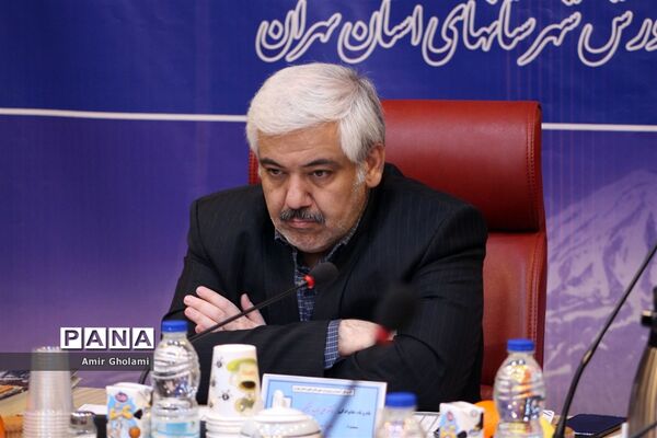 اولین نشست هیات اندیشه‌ورز معاونان توسعه مدیریت و پشتیبانی شهرستان‌های استان تهران