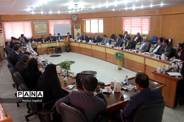 نشست مشترک روسا و معاونان آموزش و پرورش و سازمان دانش‌آموزی استان بوشهر