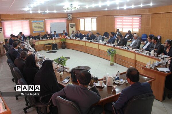 نشست مشترک روسا و معاونان آموزش و پرورش و سازمان دانش‌آموزی استان بوشهر
