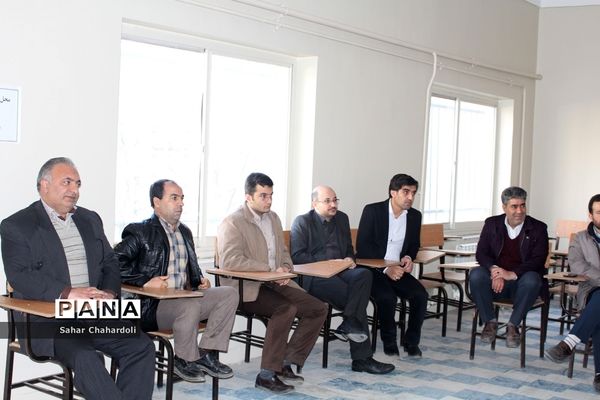 انتخابات مجامع اعضاء و مربیان پیشتاز استان همدان