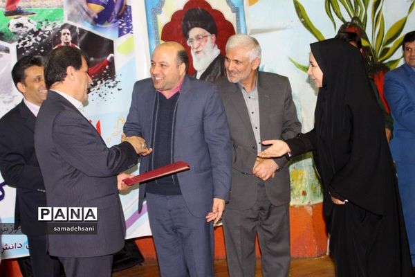 مراسم افتتاحیه المپیاد ورزشی دورن مدرسه‌ای کهگیلویه و بویراحمد