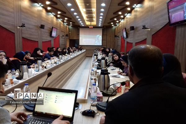 برگزاری نشست رابطان و خبرنگاران پانا شهرستان‌های تهران-1