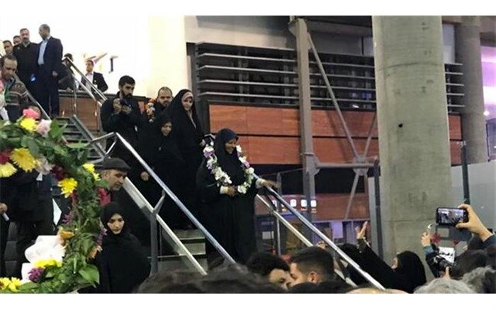 مرضیه هاشمی به ایران بازگشت + تصویر