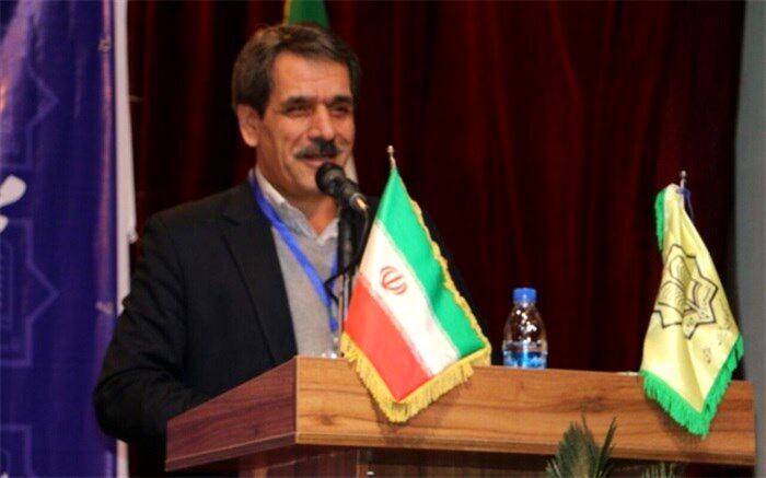 دبیرکل حزب مجمع فرهنگیان ایران اسلامی:  دوستان نادان  ضربه‌های مهلک‌تری به انقلاب زده‌اند