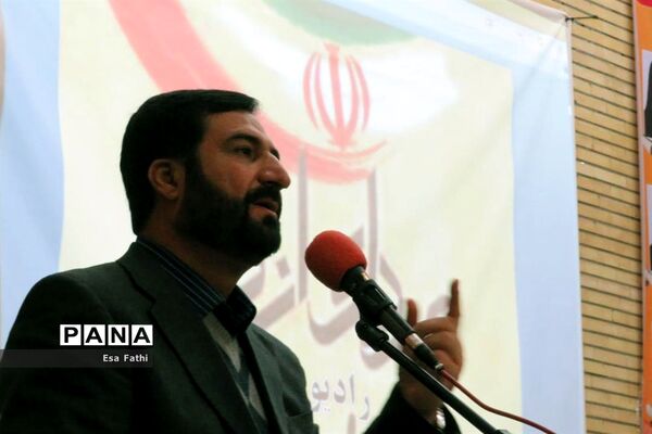 همایش تجلیل از نخبگان و برگزیدگان کنکور سراسری 97 در آذرشهر