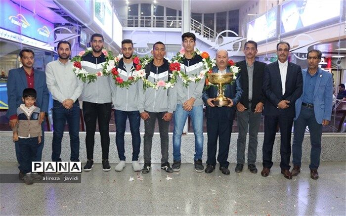 تیم بسکتبال دانش آموزی هرمزگان قهرمان کشوری شد