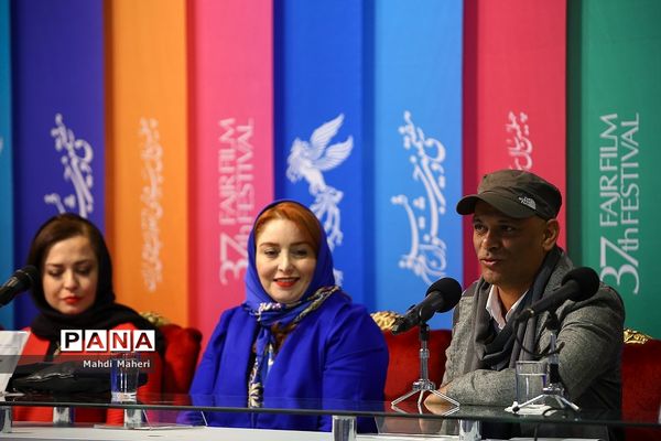 نشست‌های پرسش و پاسخ فیلم‌های دومین روز سی و هفتمین جشنواره فیلم فجر