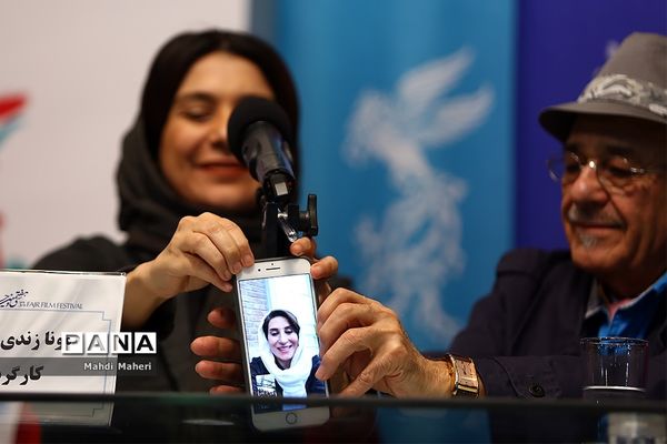 نشست‌های پرسش و پاسخ فیلم‌های دومین روز سی و هفتمین جشنواره فیلم فجر