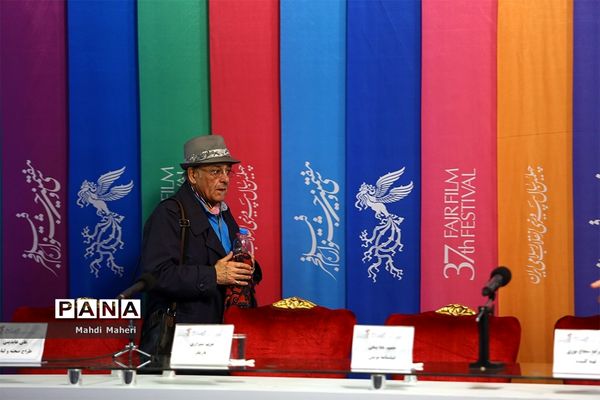 نشست‌های پرسش و پاسخ فیلم‌های دومین روز سی و هفتمین جشنواره فیلم فجر