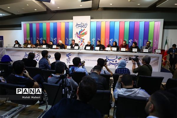 نشست‌های پرسش و پاسخ فیلم‌های دومین روز سی و هفتمین جشنواره فیلم فجر