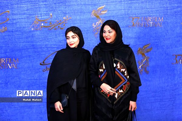 در حاشیه دومین روز سی و هفتمین جشنواره فیلم فجر