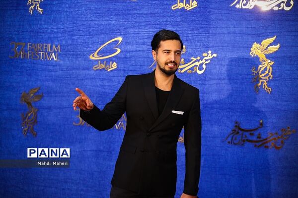 در حاشیه سومین  روز سی و هفتمین جشنواره فیلم فجر