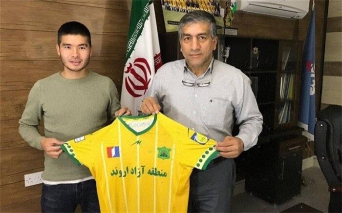ملی‌پوش قرقیزستانی راهی برزیل ایران شد