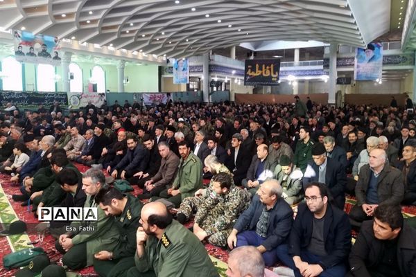 گلباران تمثال امام خمینی (ره) در آذرشهر