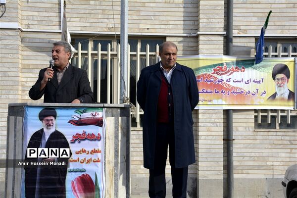 مراسم زنگ انقلاب در مدرسه شهید رضایی ناحیه یک تبریز
